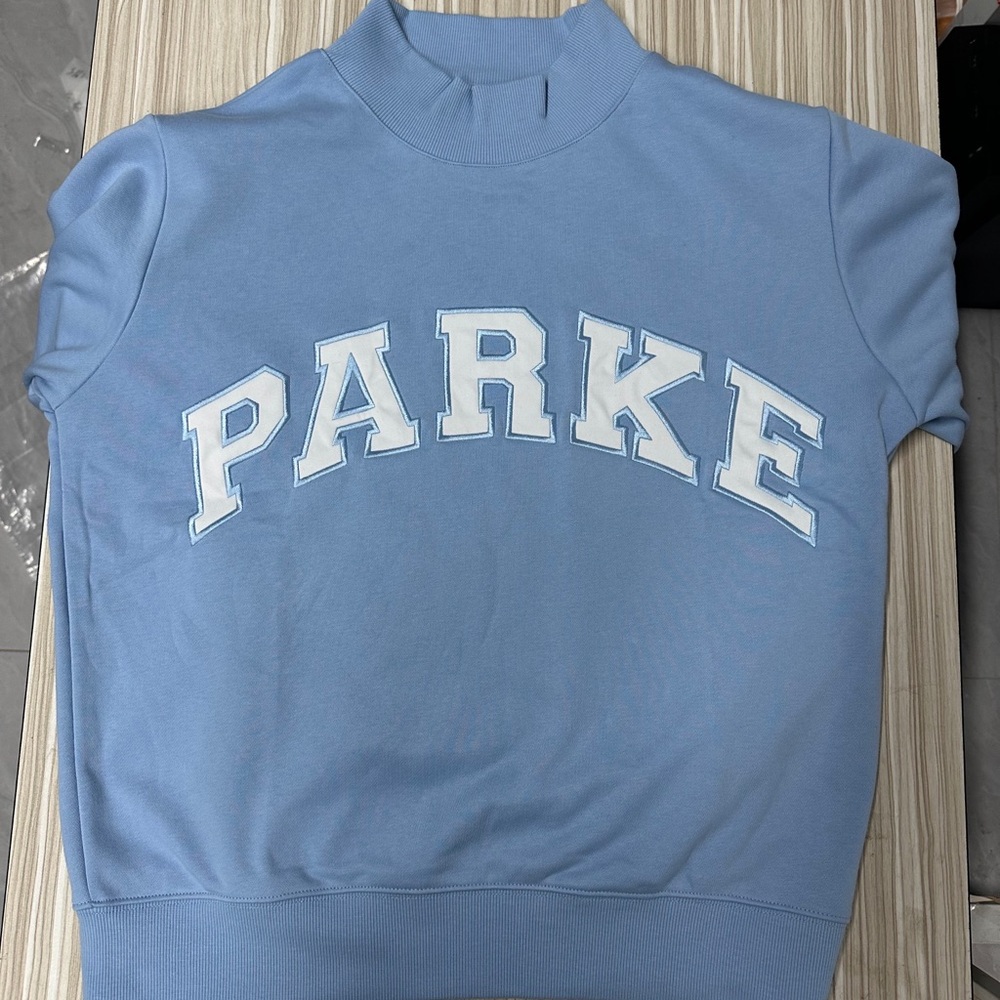 PARKE Women's Light Blue Mock Neck Short-Sleeve Sweatshirt